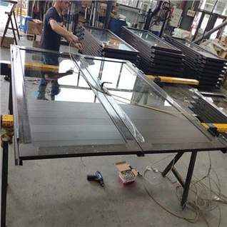 Alumiiniumist topeltuksed